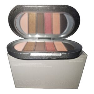r.e.m. beauty Midnight Shadows Eyeshadow Palette - Smitten Kitten NEW IN‎ BOX